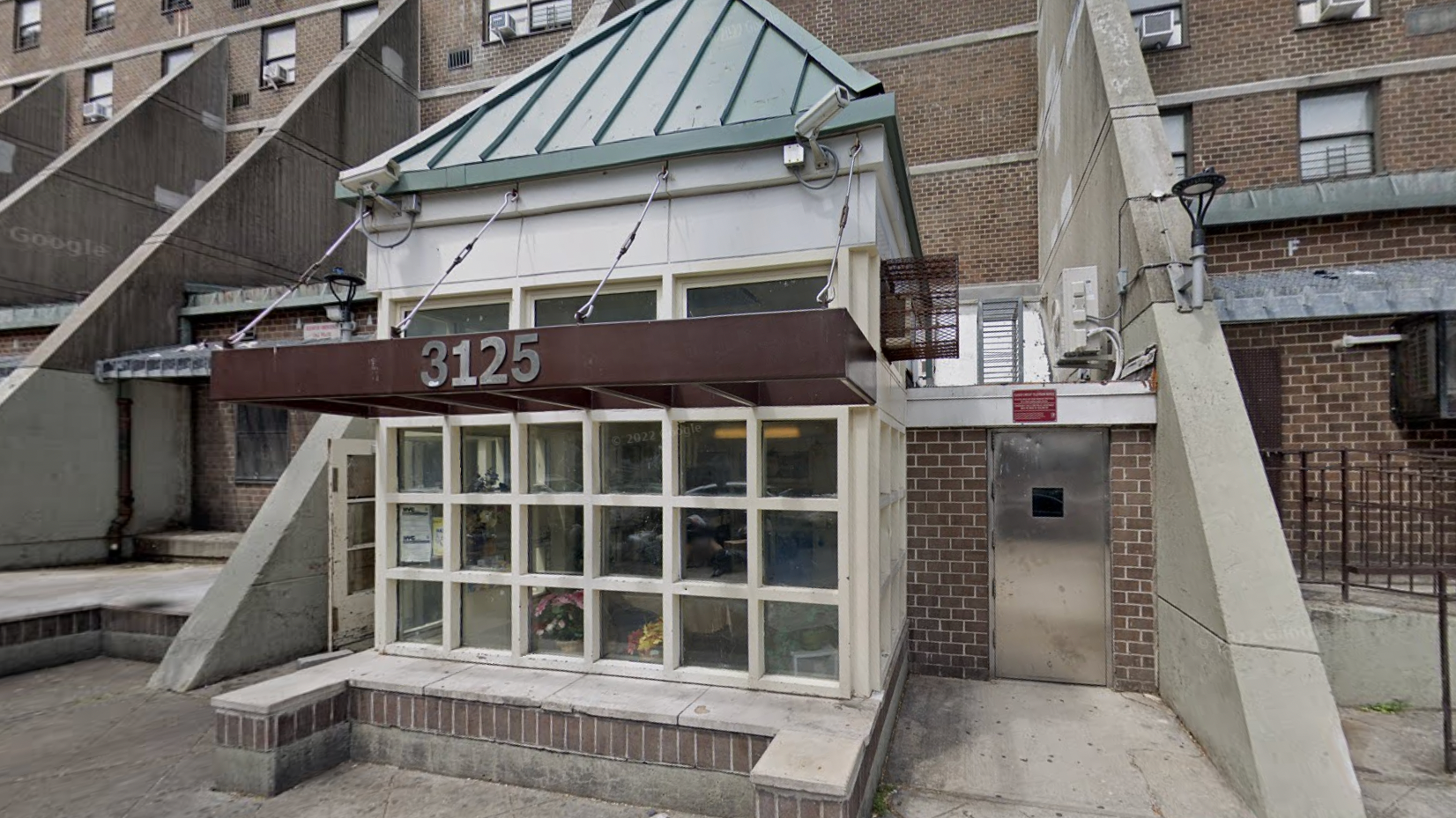 Bronx woman charged for killing her mom with hammer believed she was possessed by demons: report