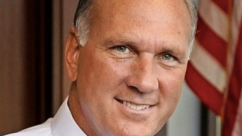 Naperville's mayor won't run for re-election