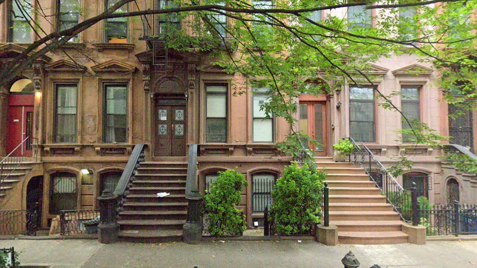 Man, 27, fatally stabbed during dispute on Harlem street