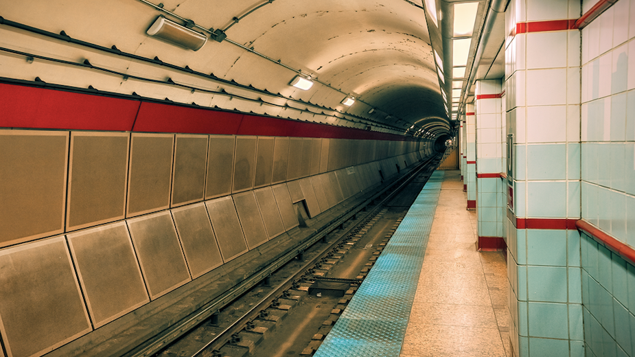 Rider turns tables on robbers, fatally stabs teen on Red Line: officials