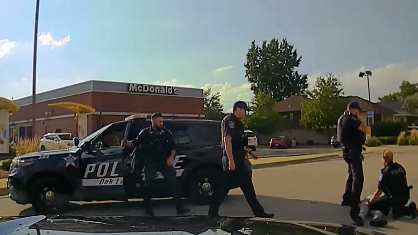Oak Lawn police chief defends officers' struggle with teen after video goes viral