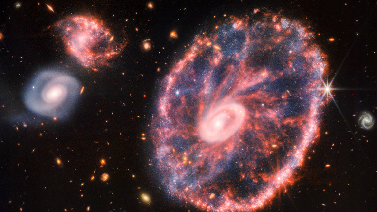 Cartwheel Galaxy revealed in dramatic detail for the 1st time