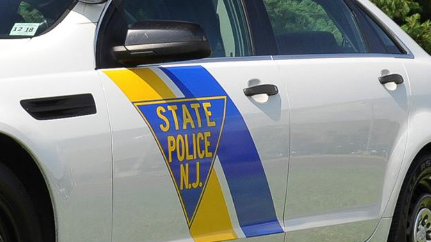 Girl, 14, thrown from vehicle during crash on NJ parkway