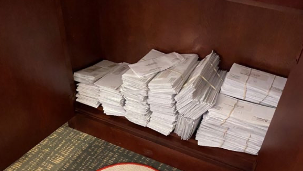 $16M COVID benefits scheme uncovered after Queens postal workers leave heaps of stolen mail in hotel room