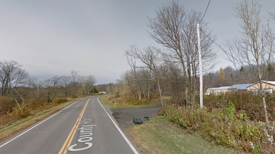 NY teens electrocuted by live wire after leaving crashed truck