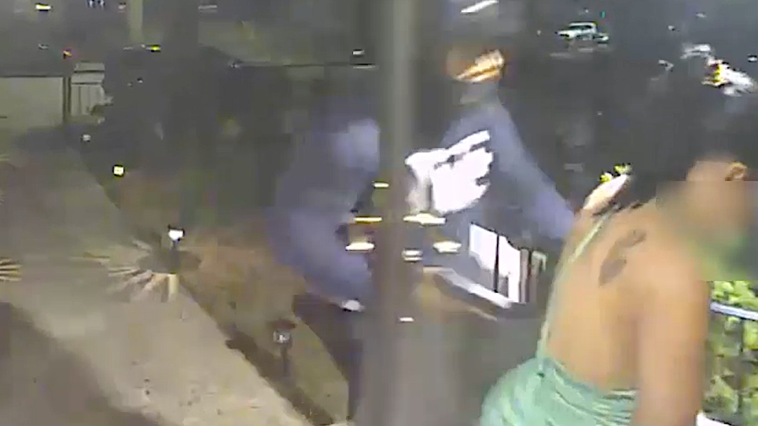 VIDEO: Armed men ambush Queens woman at front door in violent $30K home invasion