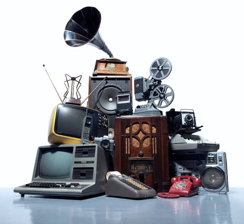 Rob & Joss Old Electronics KYXY 96.5