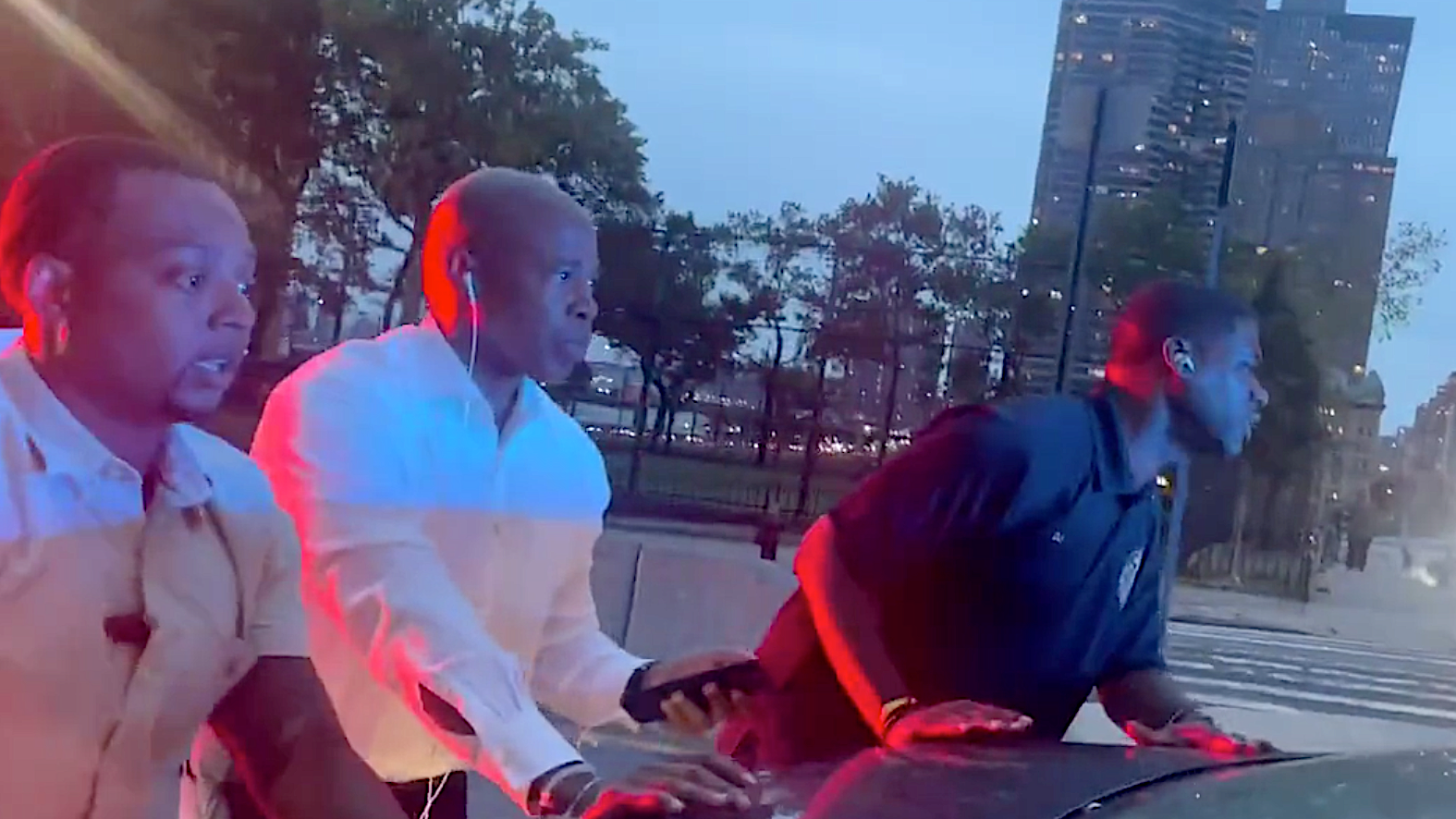 VIDEO: Mayor Adams pushes MTA worker's broken-down car through streets