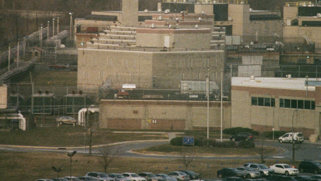 Corrections officer smuggled cold cuts, espresso to NJ prisoner 'Tommy Two Times': prosecutors