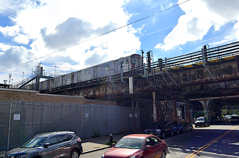 A subway robber was pinned beneath a train while evading police at the East 180th Street station in the Bronx on Tuesday morning, police said