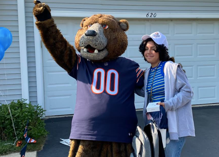 Bears mascot pays house call
