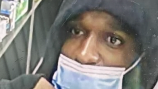 Man impersonates NYPD officer to steal $90 in merchandise from BX store
