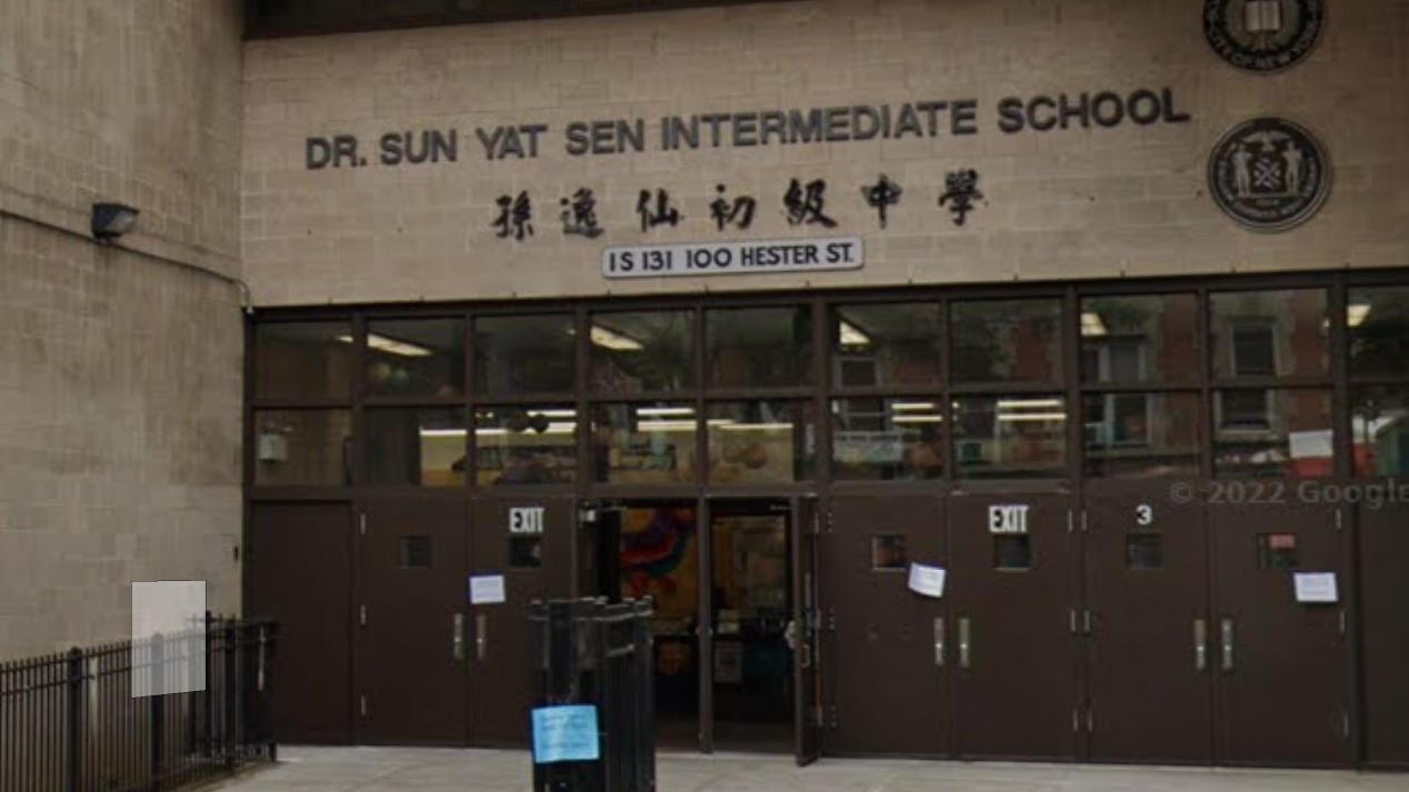 Man dead of apparent suicide near Chinatown middle school: NYPD