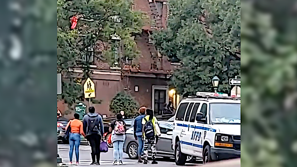 Teen girl fatally shot in face on Brooklyn street was bystander