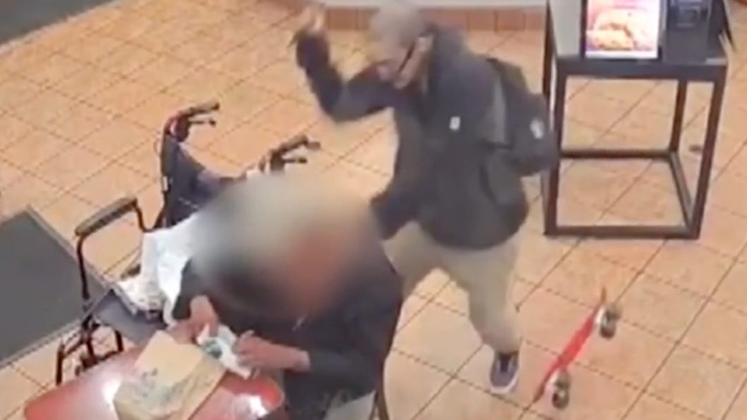 Elderly man in wheelchair stabbed in neck inside Taco Bell in Mar Vista