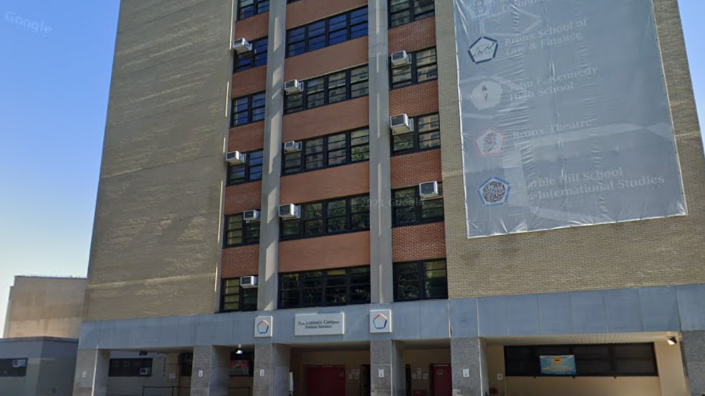 Student, 16, arrested trying to bring loaded gun to Bronx high school