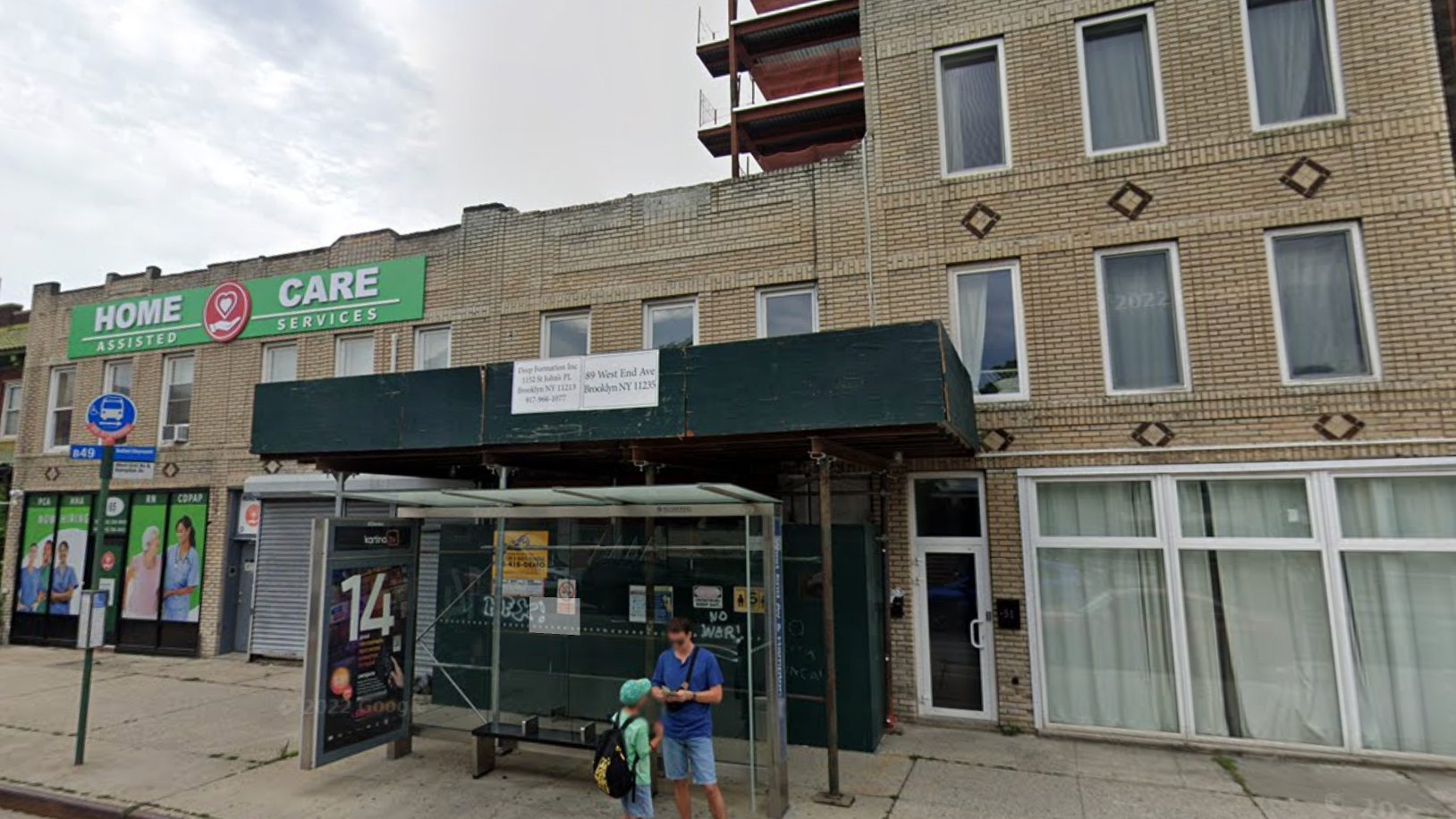 Boy, 3, in critical condition after falling from window of Brooklyn apartment building