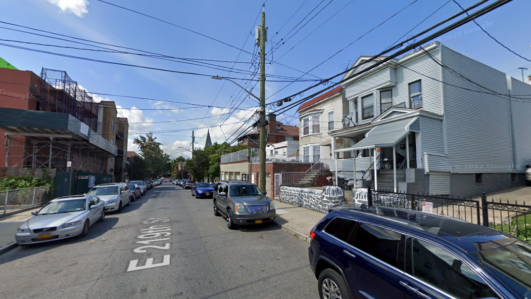 Bronx man, 62, fatally shot in head