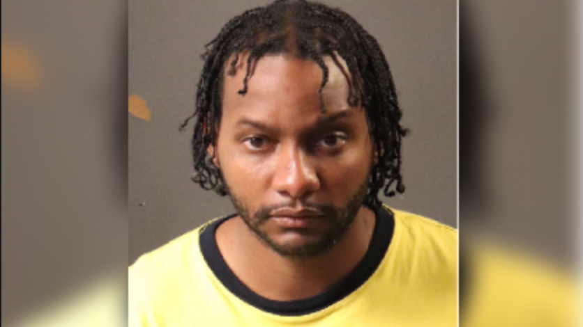 NYPD releases photo of suspect wanted in connection to 2021 Queens murder