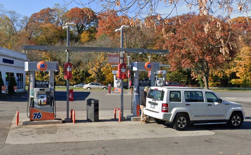 76 Gas Station on Glen Cove Road where woman was robbed.