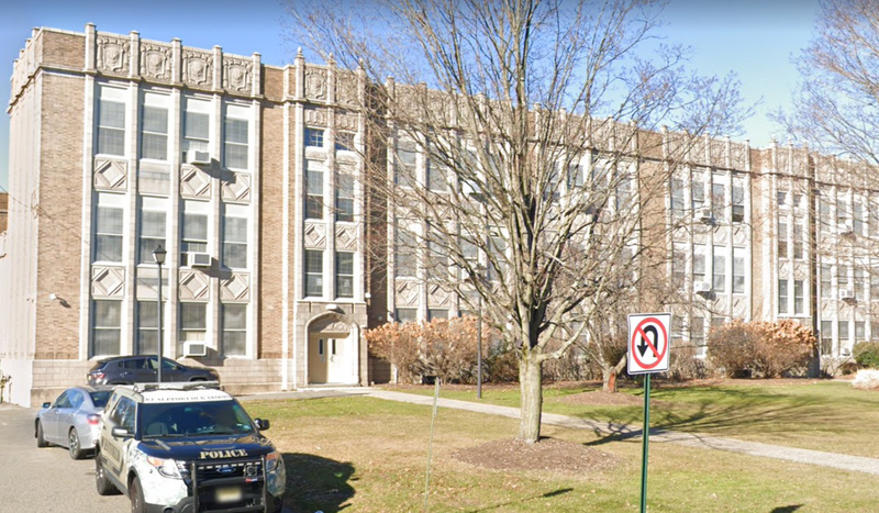 Roosevelt Middle School in Westfield, New Jersey where teacher overdosed in front of his students.