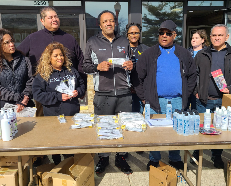 Gun lock giveaway Chicago