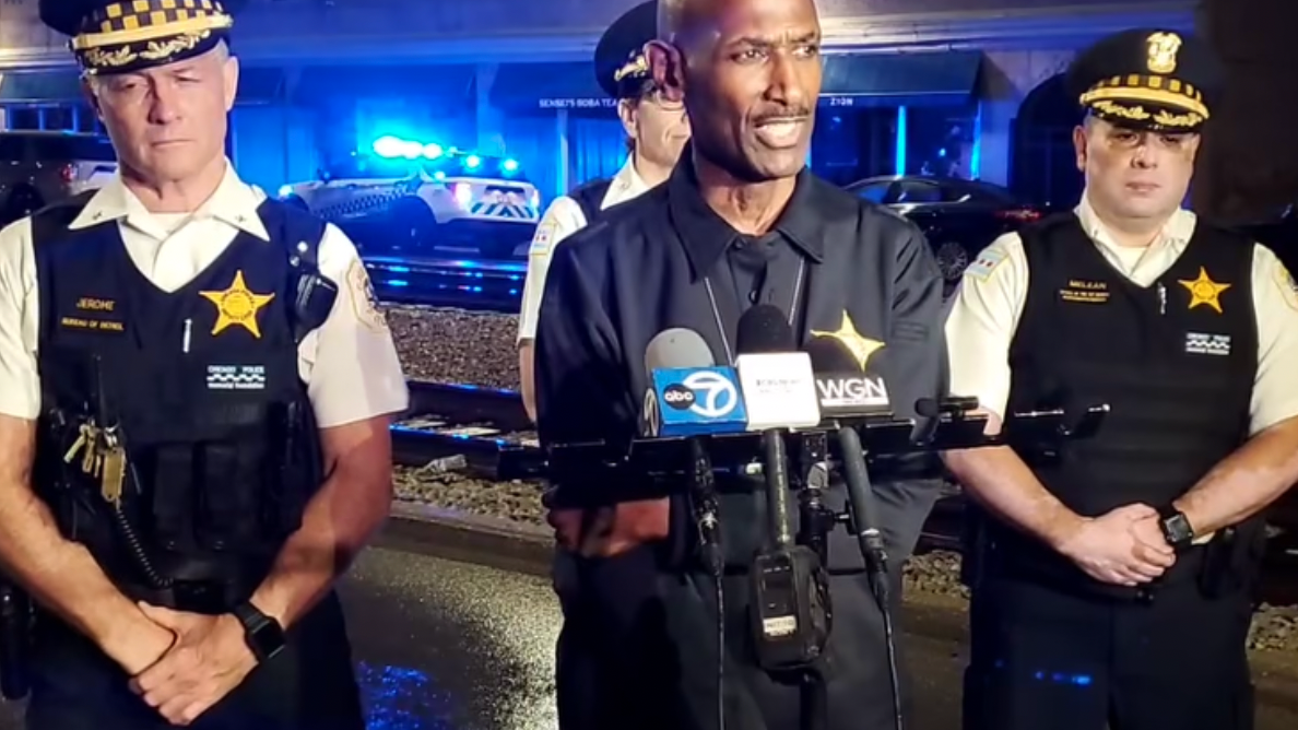 Chicago police officers shoot man during foot chase on South Side