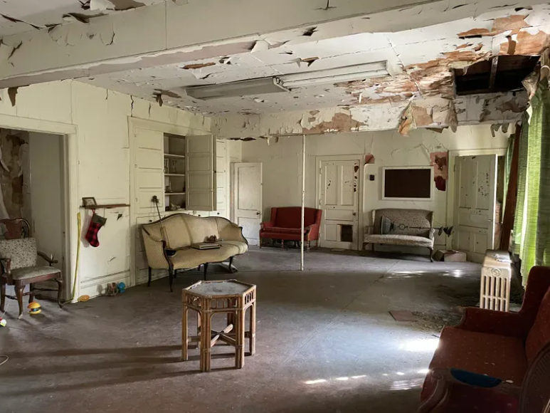 Carriage House at the Whitney Mansion in Detroit