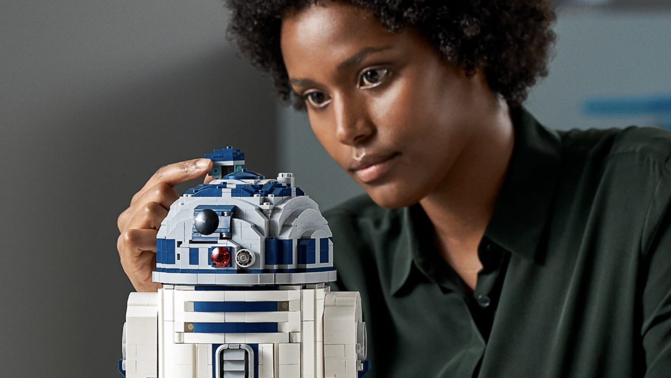 11 awesome 'Star Wars' collectibles to buy from the Disney store