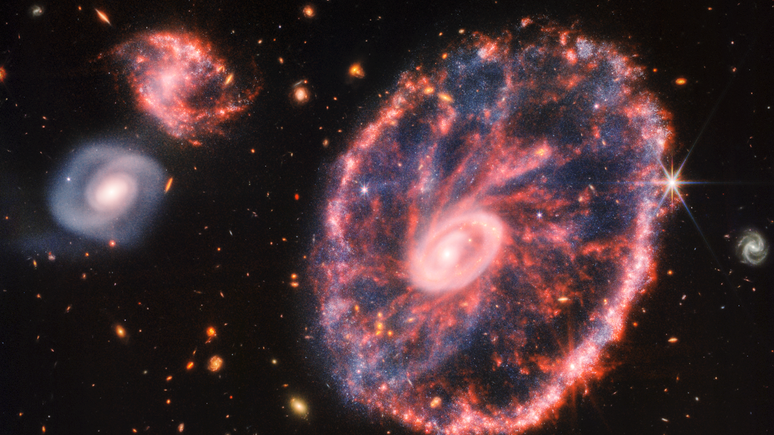 Cartwheel Galaxy revealed in dramatic detail for the 1st time