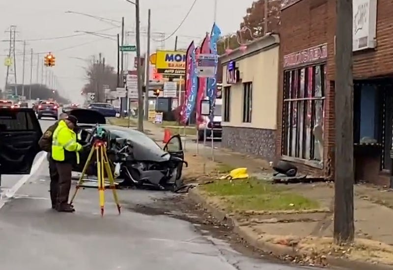 Scene of the 8 Mile crash 