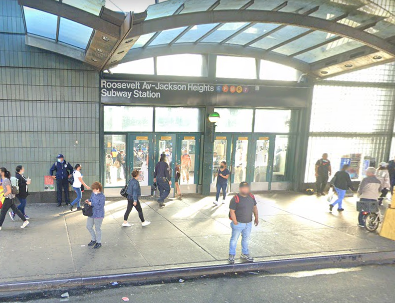 The Roosevelt Avenue-Jackson Heights station where a man was slashed across the neck on Saturday.