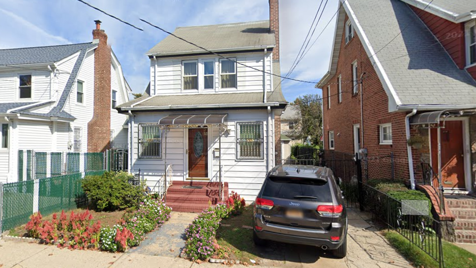 Man arrested for killing nephew with machete in Queens: police