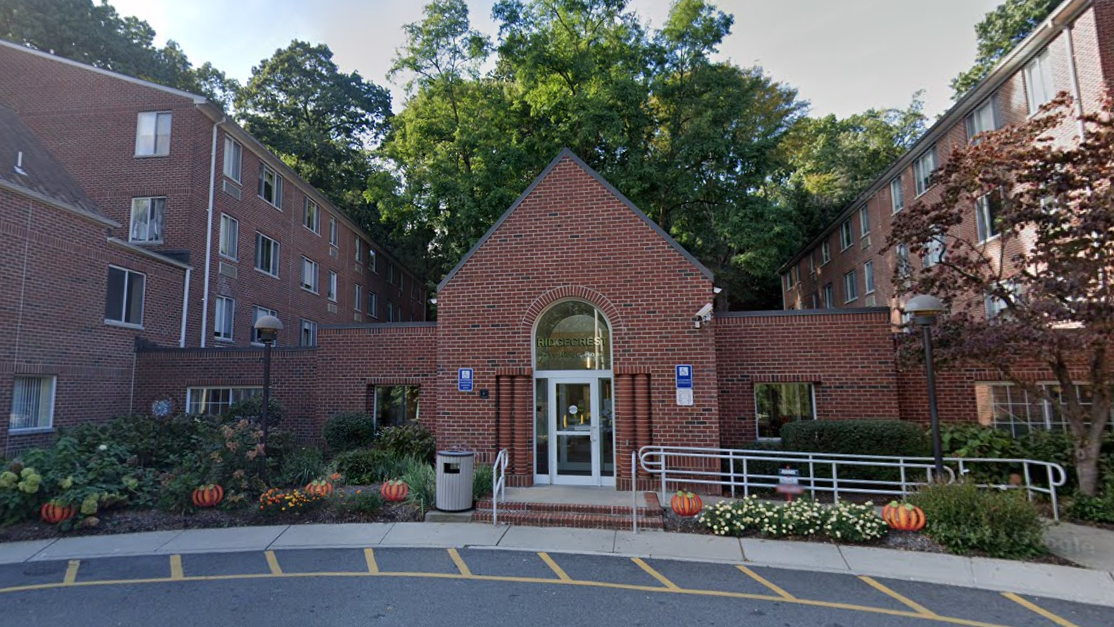 Fire at NJ senior living facility leaves 1 dead