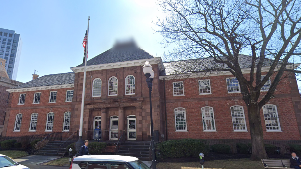 NJ mother, 19, charged for death of newborn who died after home birth