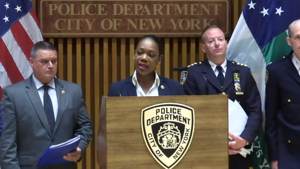 Feds arrest 1.5K+ fugitives nationwide, including 406 in NYC, in outstanding warrant sweep