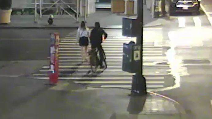Police searching for man who raped two women in Manhattan an hour apart
