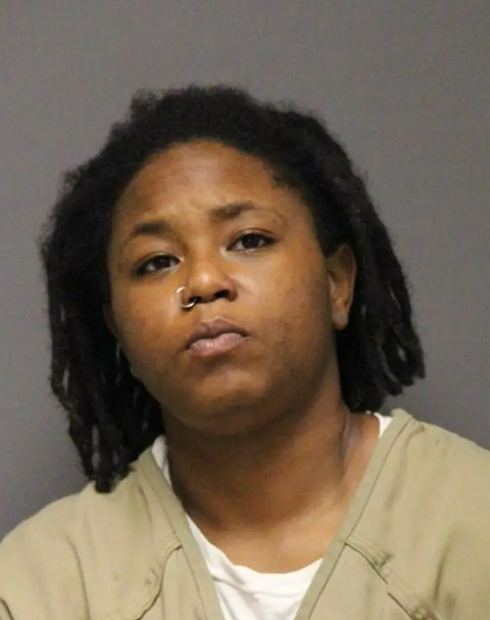 Eboni Hester mugshot