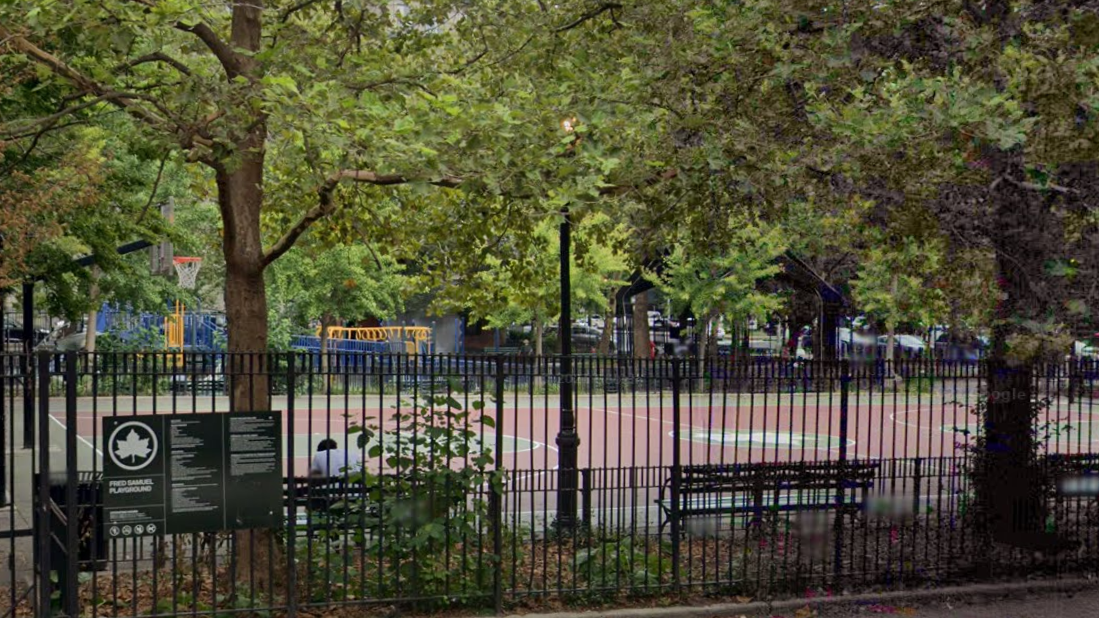 2 cops injured after man steals Parks Dept. truck, slams it into NYPD vehicle