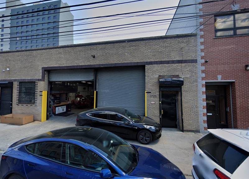 The building that houses Samco Electrical Corporation in Dutch Kills, Queens.