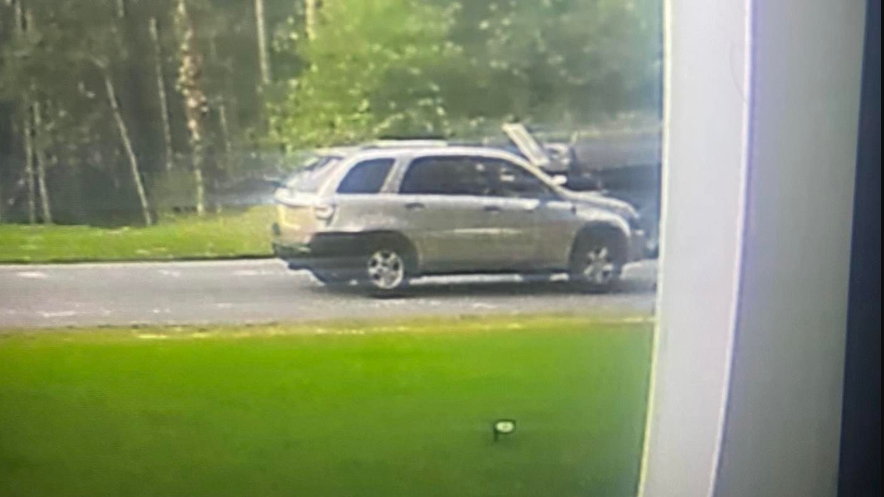 NJ police searching for man who tried to lure 2 children into his car