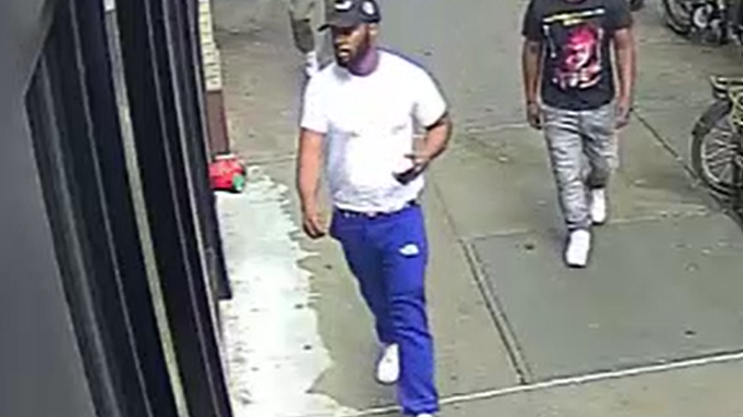 Cops search for thieves ripping off patrons at trendy Manhattan bars