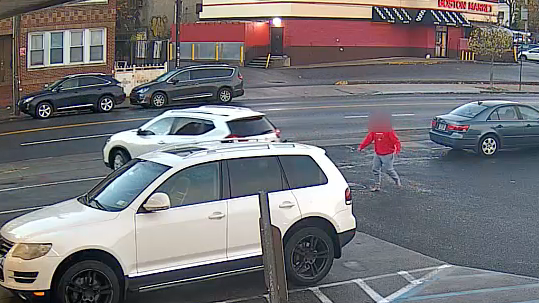 VIDEO: Sleeping man carjacked at gunpoint in Queens
