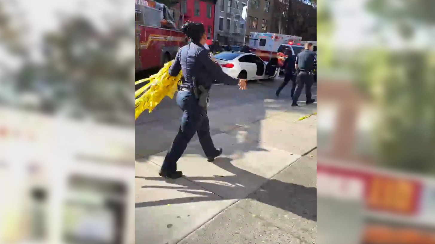 2 men hospitalized in shooting at Brooklyn NYCHA complex, suspect at-large