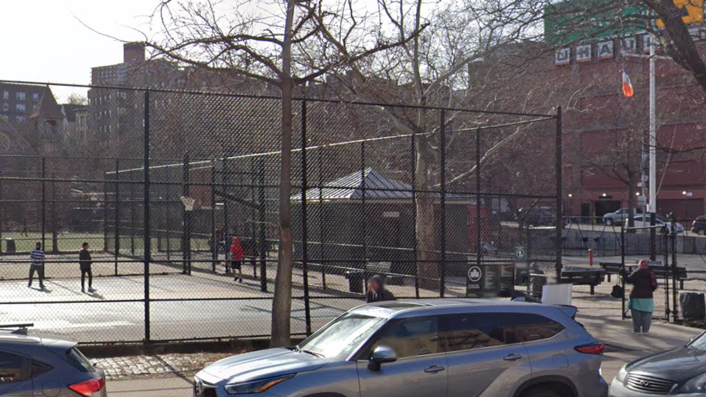 12-year-old boy slashed in chest during fight at Bronx playground basketball game