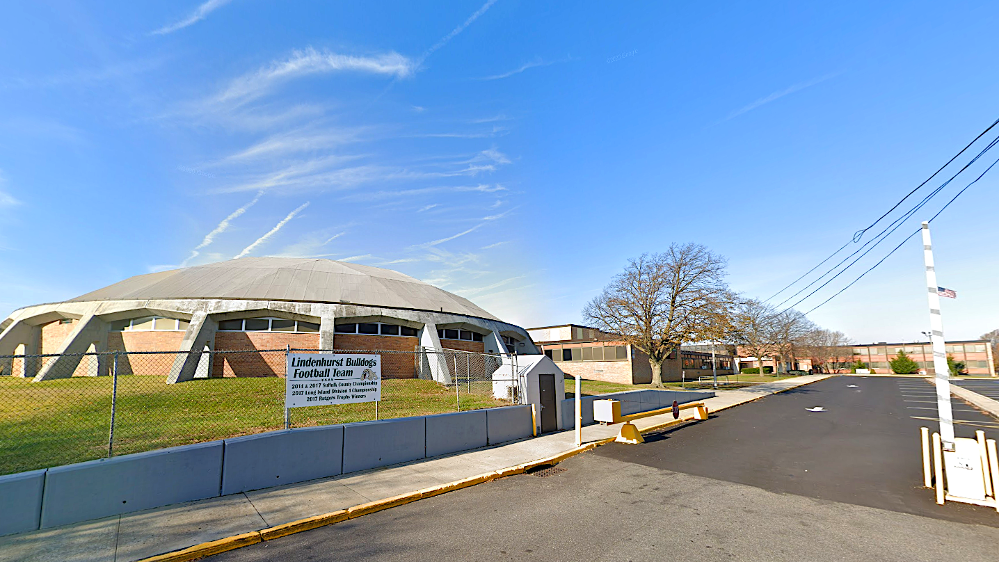 Boy, 15, threatened to set off explosive at Long Island high school: police