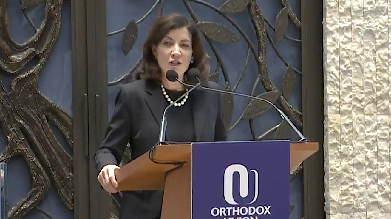 Hochul launches Hate and Bias Prevention Unit as NYC antisemitic incidents up 125%
