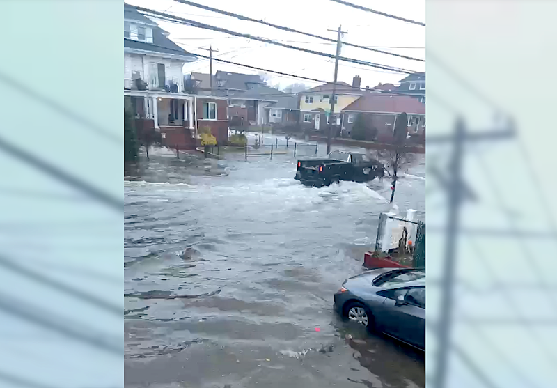Flooding in Howard Beach, Queens, on the morning of Dec. 23, 2022