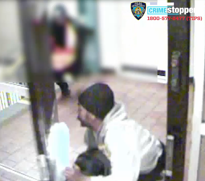 Video footage shows an MTA worker chasing the suspect out of the station after the attack on Dec. 17, 2022