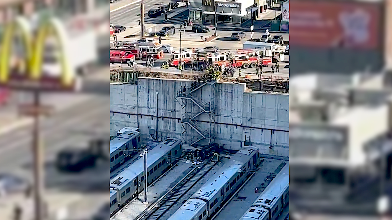 1 dead, 1 critical after car falls from bridge into LIRR trainyard in Brooklyn